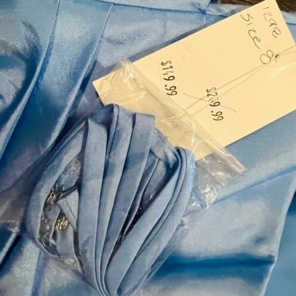 New Mori Lee Party Dress With Tag with a long elegant skirt Ligh Blue - Picture 4 of 4